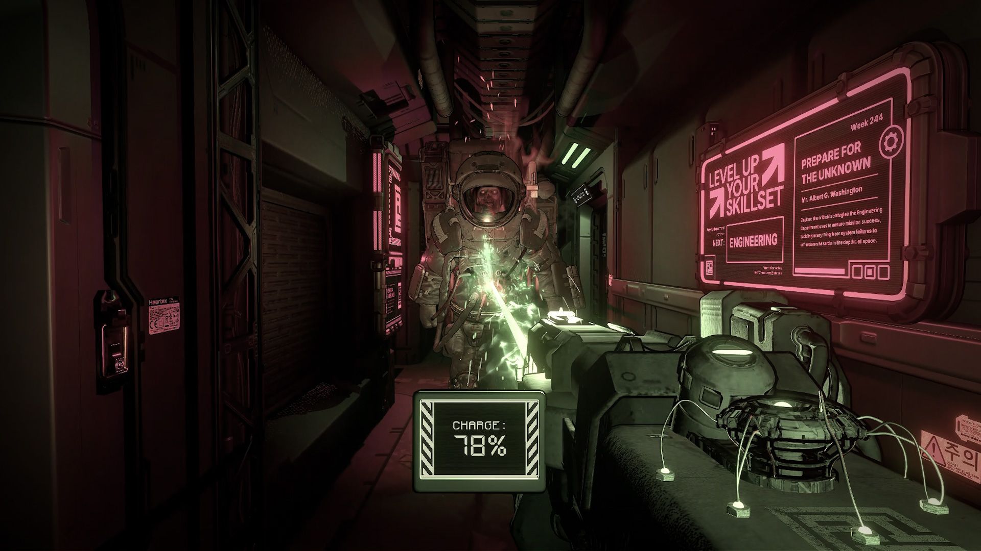 Player shooting the enemy Alter with the Railgun in one of the AIO Station hallways